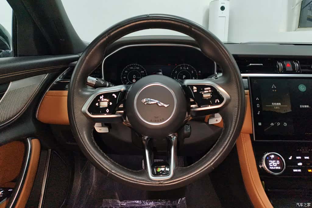 Land Rover P250, 2023 15