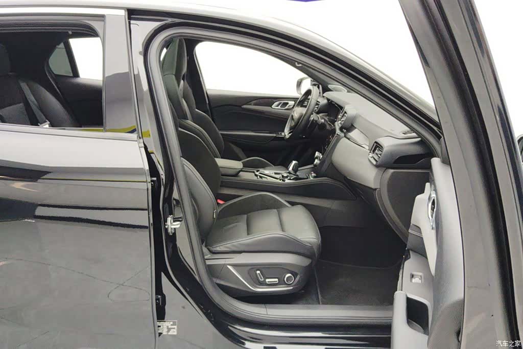 Lynk & Co 02, 2022 8
