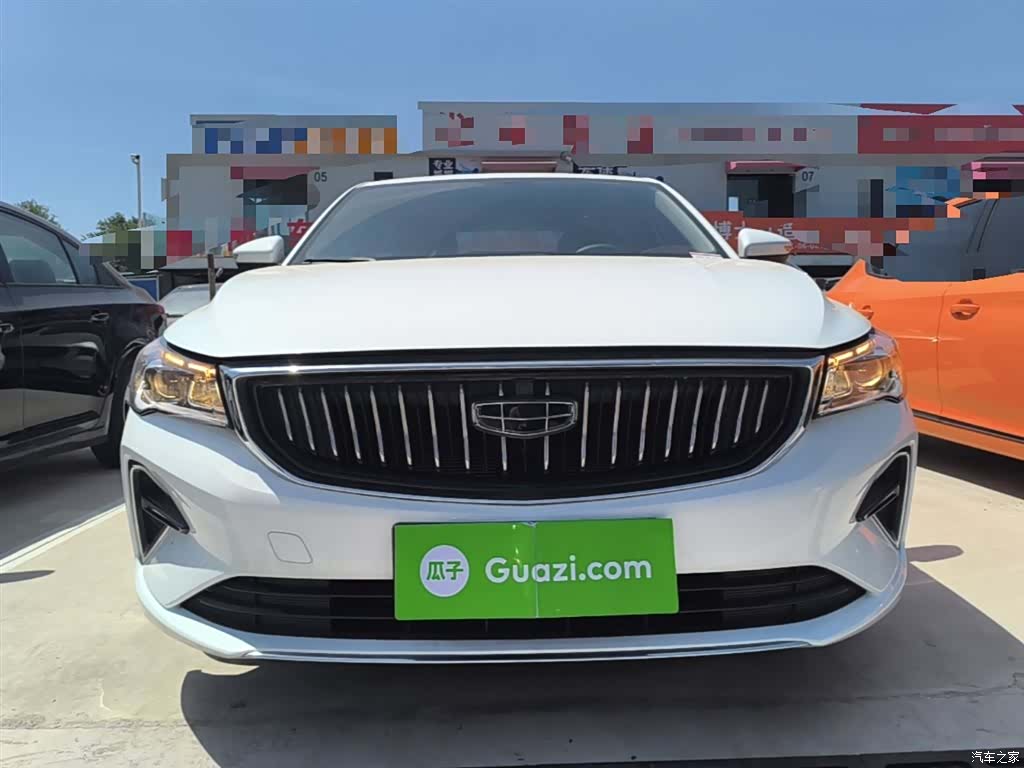Geely Emgrand, 2023 3