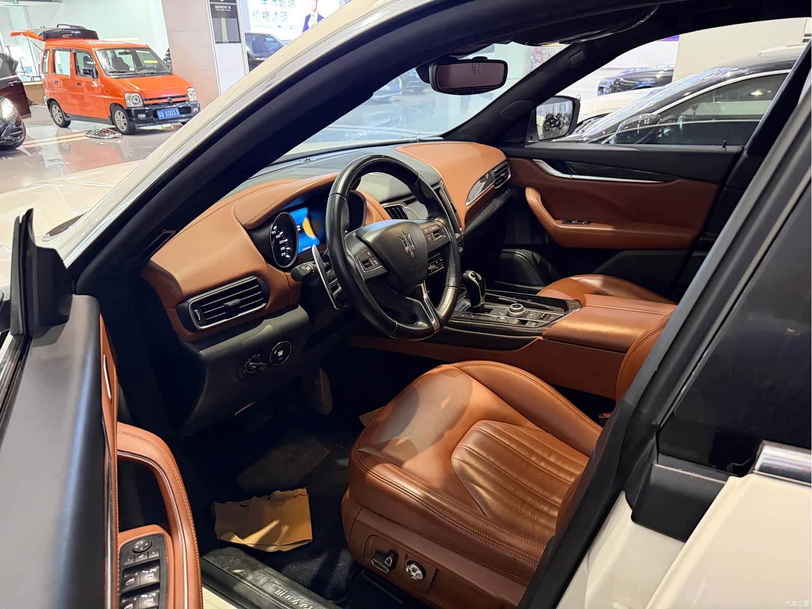 Maserati Levante, 2016 4
