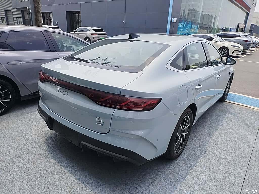 BYD Qin, 2025 7