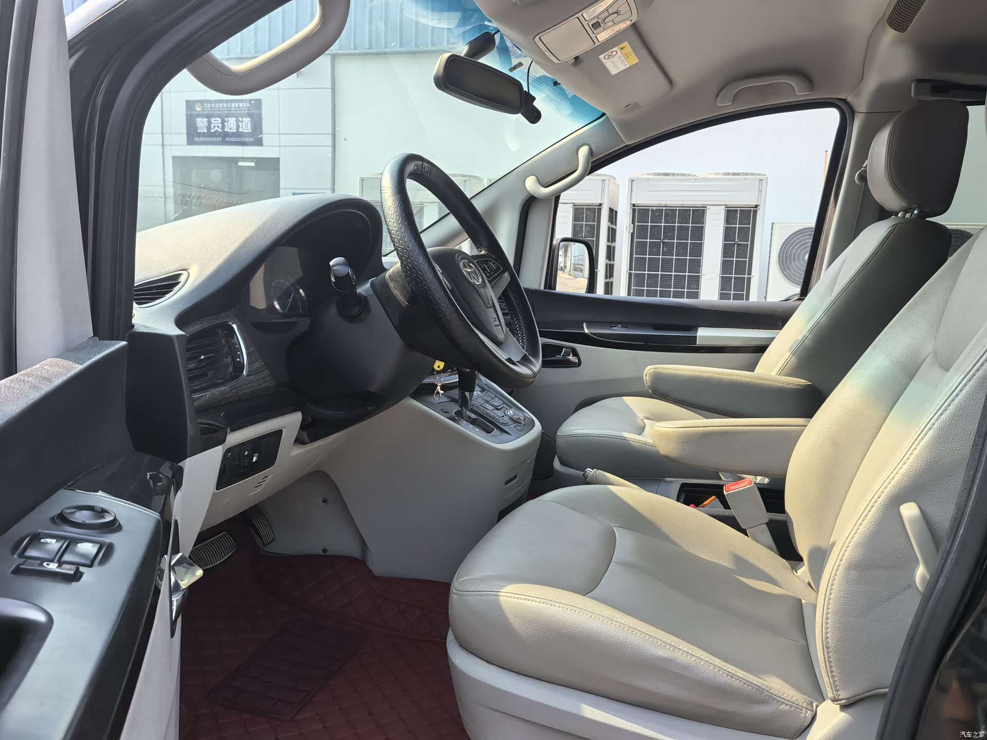 JAC M5, 2016 7