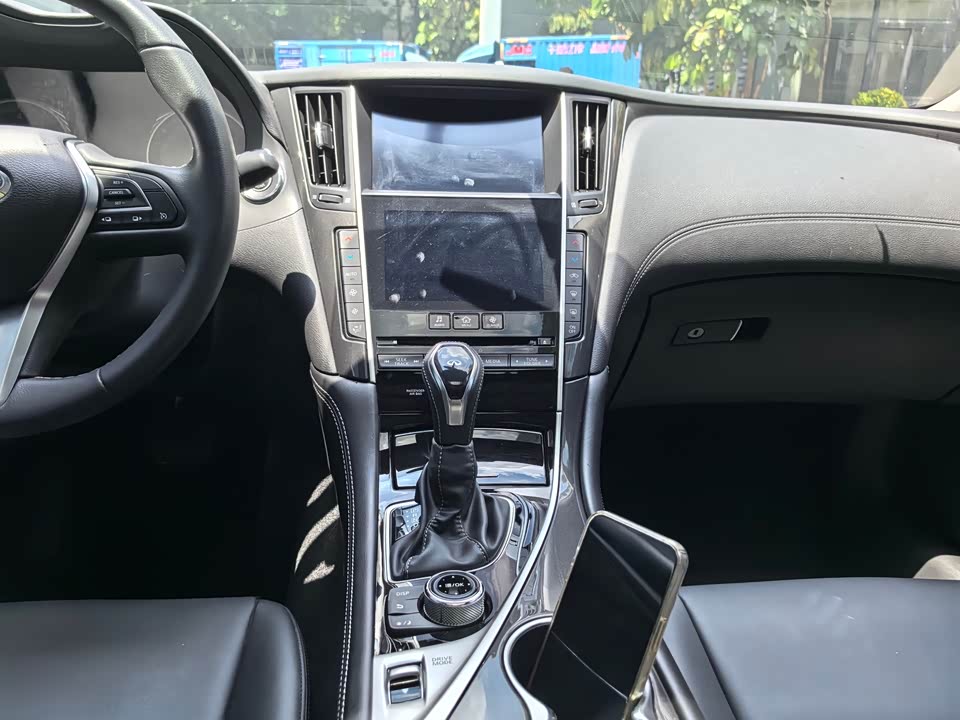Infiniti Q50L Infiniti Q50L