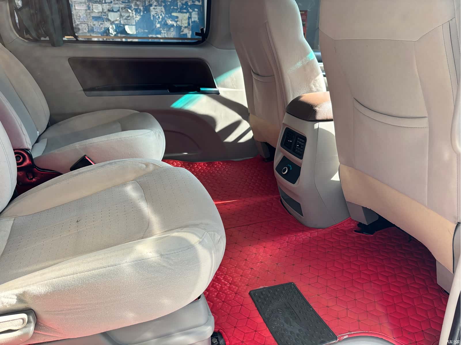 DongFeng M5L, 2019 16