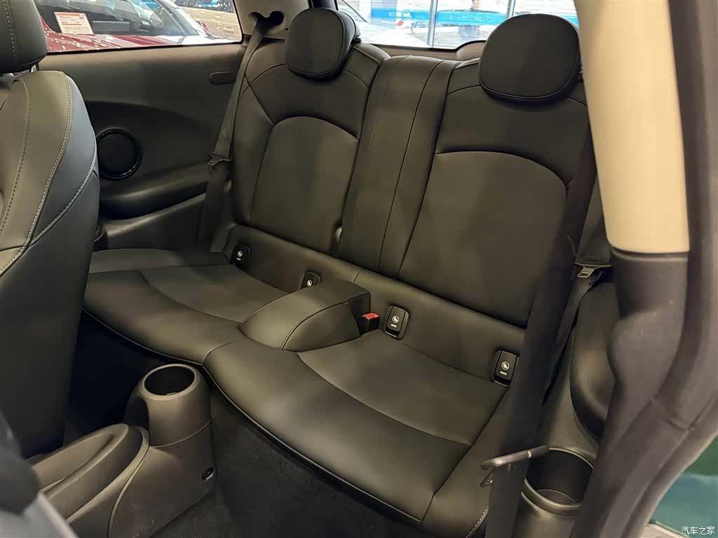 Mini Cooper, 2021 28