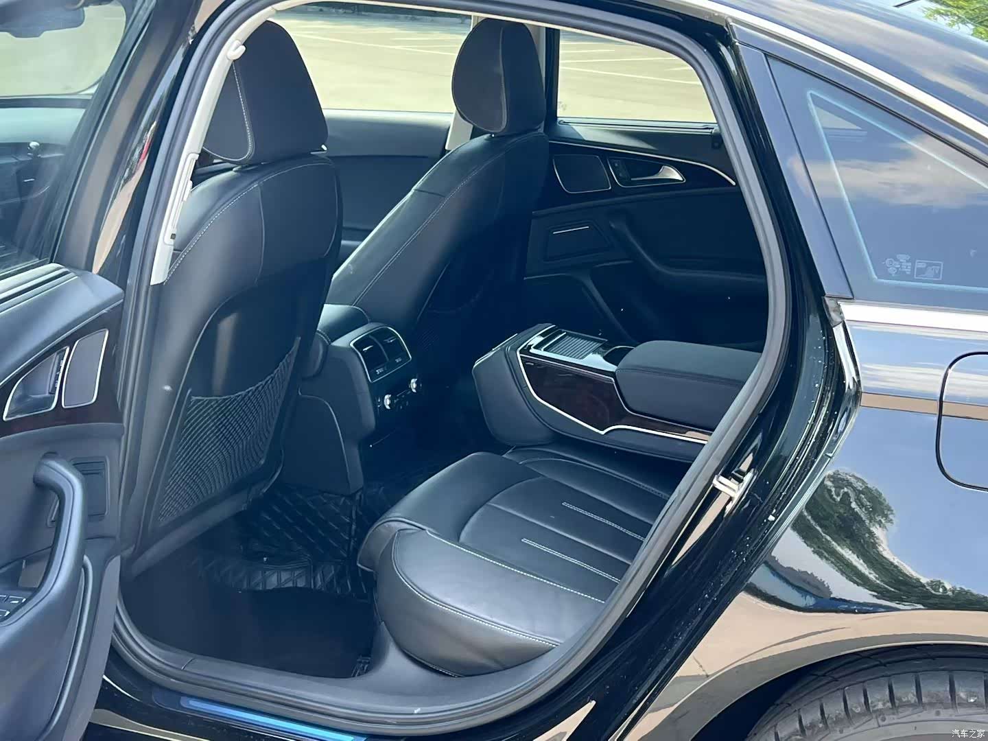 Audi e-tron, 2019 8