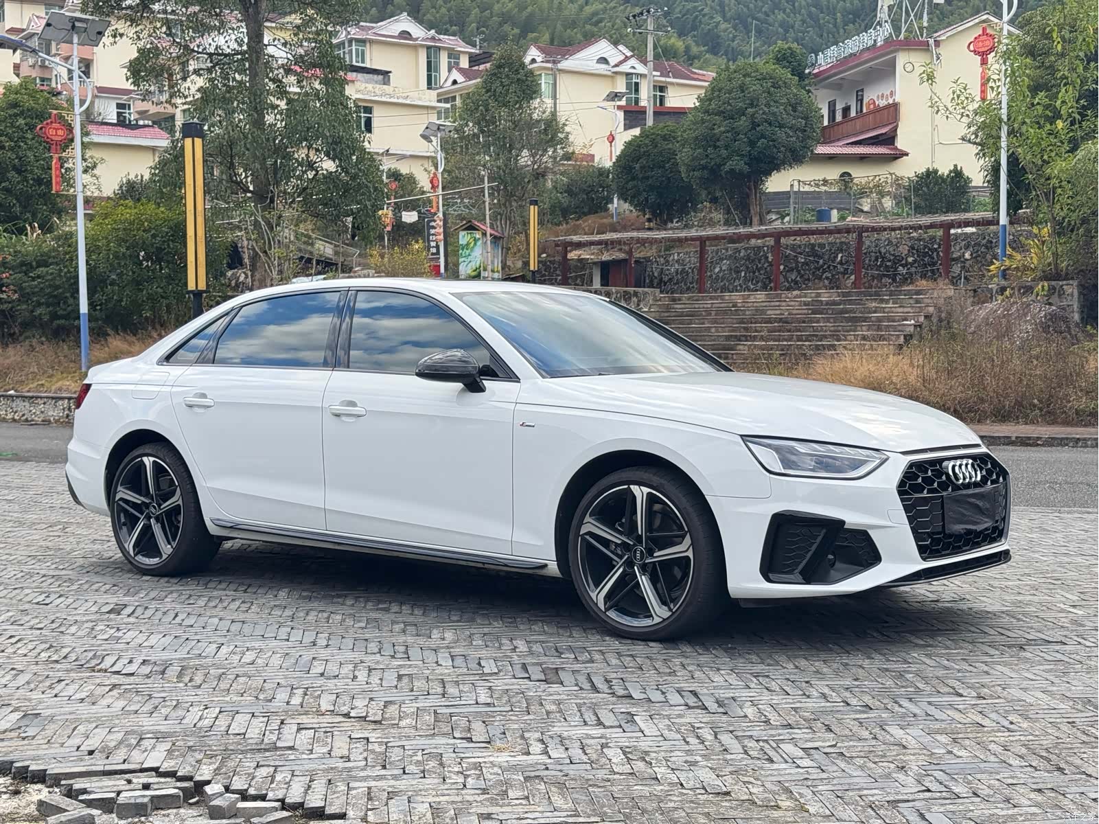 Audi A4L, 2025 3