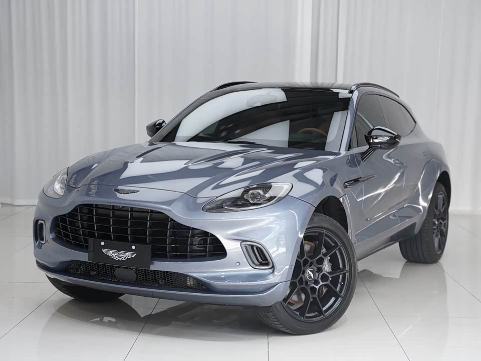 Aston Martin DBX