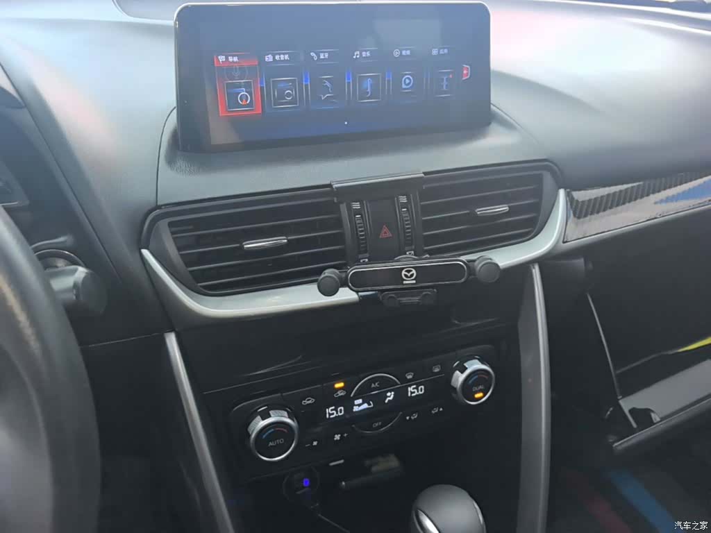 Mazda CX-4, 2017 13
