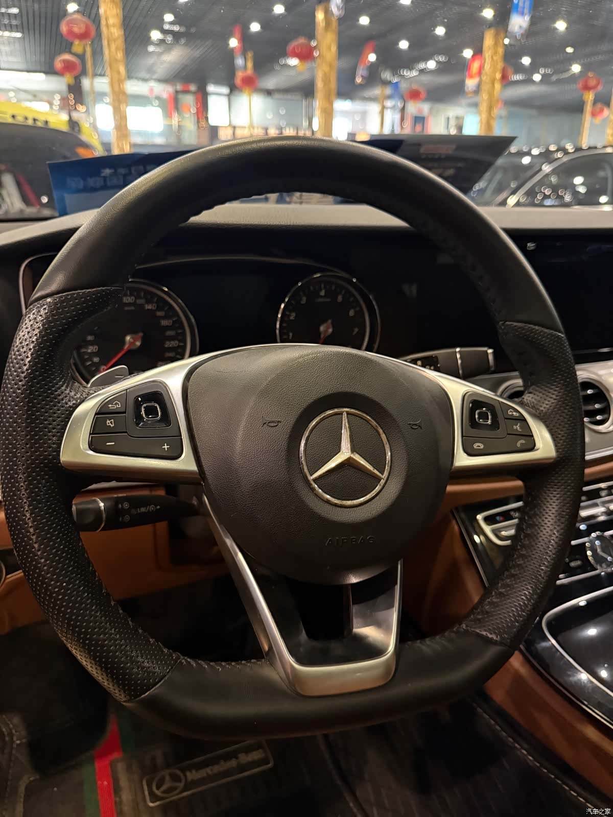 Mercedes-Benz E-Class, 2017 16