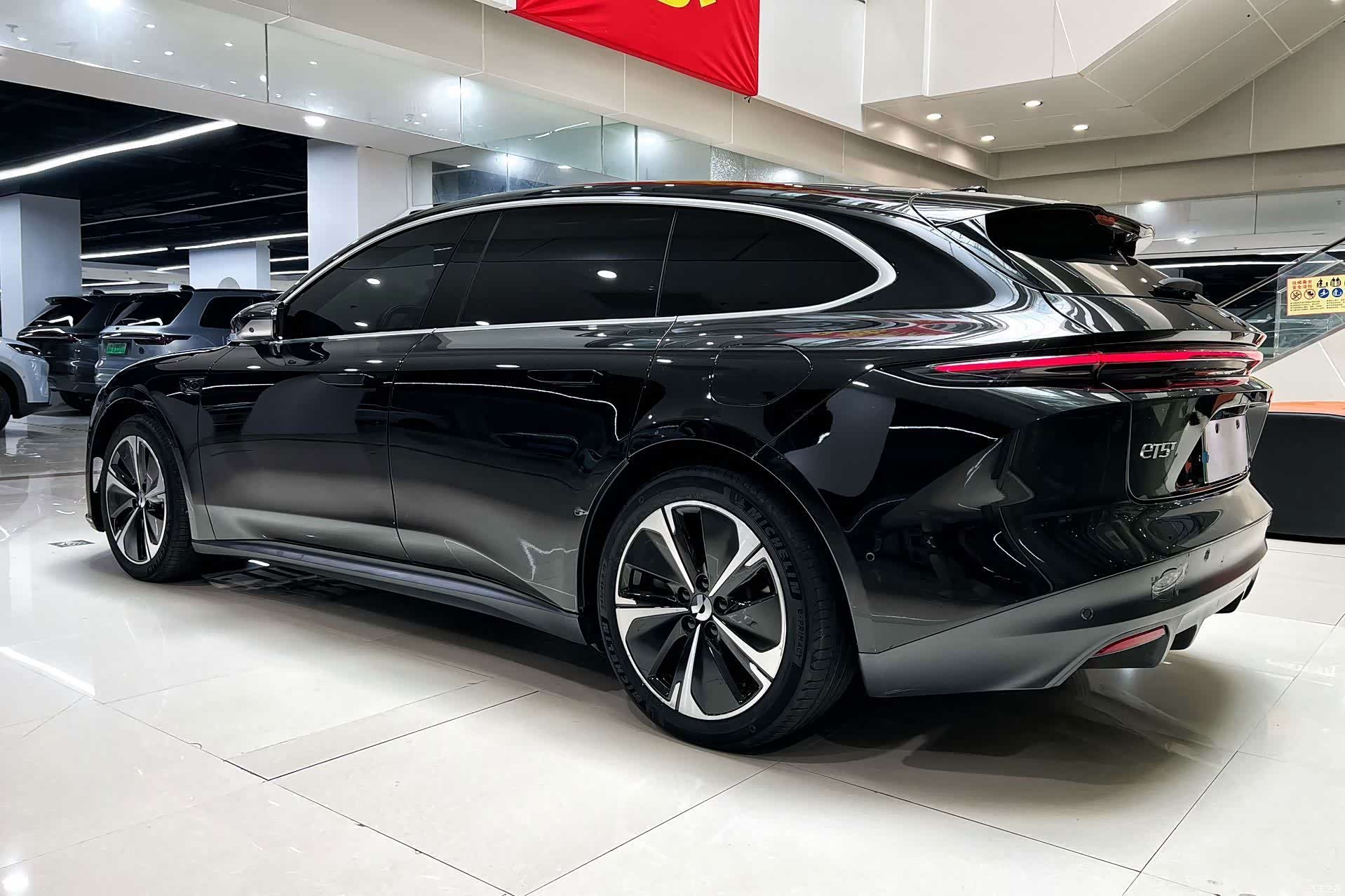 NIO ET5, 2025 все фото