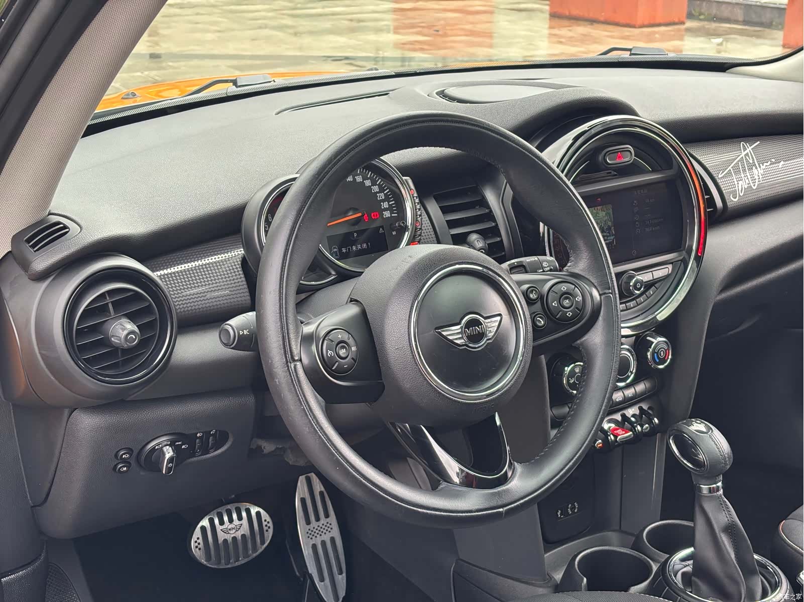 Mini Cooper, 2015 10