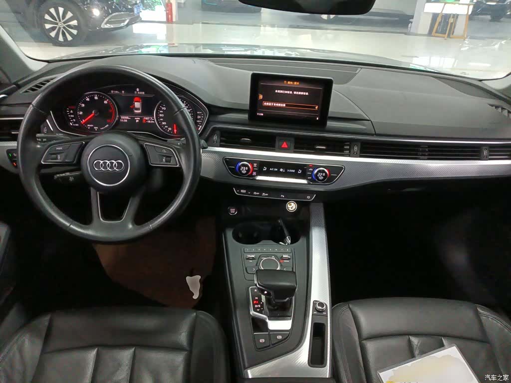 Audi A4L, 2017 6