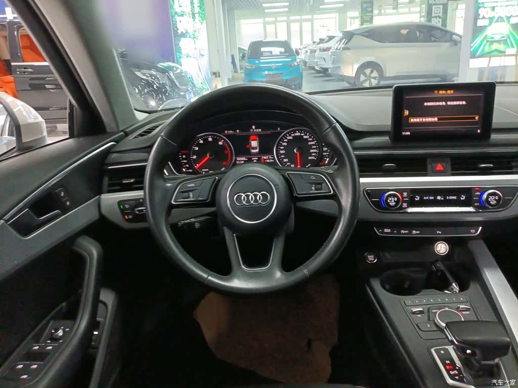 Audi A4L, 2017 7