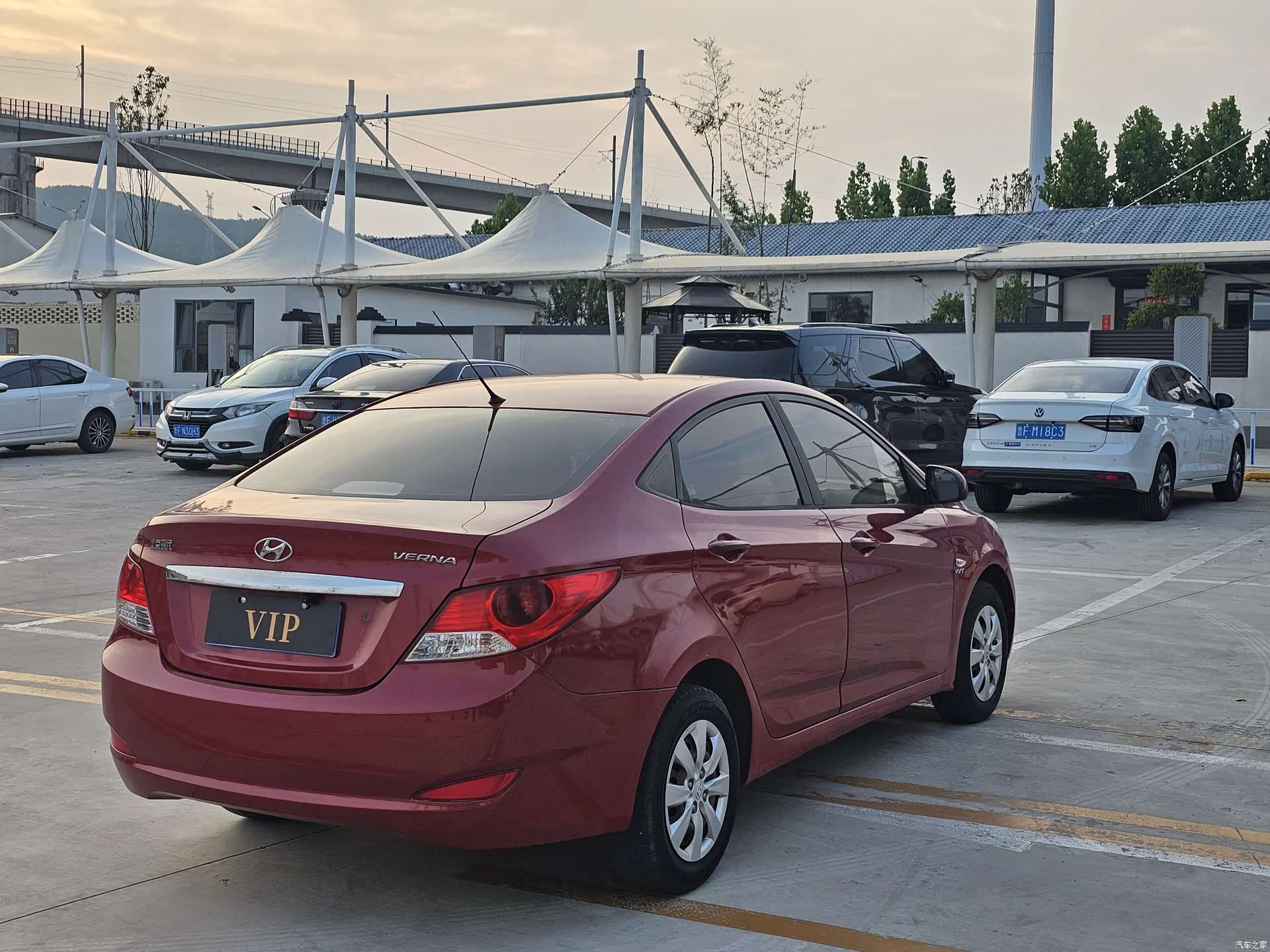 Hyundai GL, 2012 7
