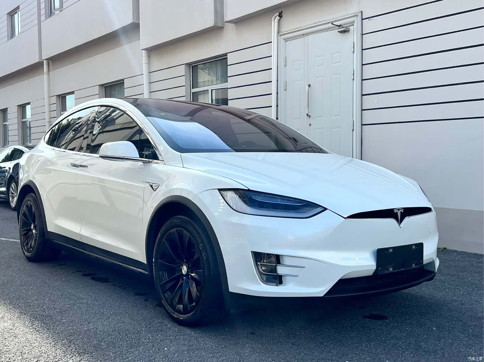 Tesla Model X, 2019 4