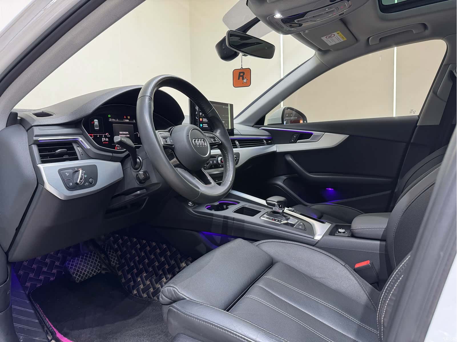 Audi A4L, 2021 11