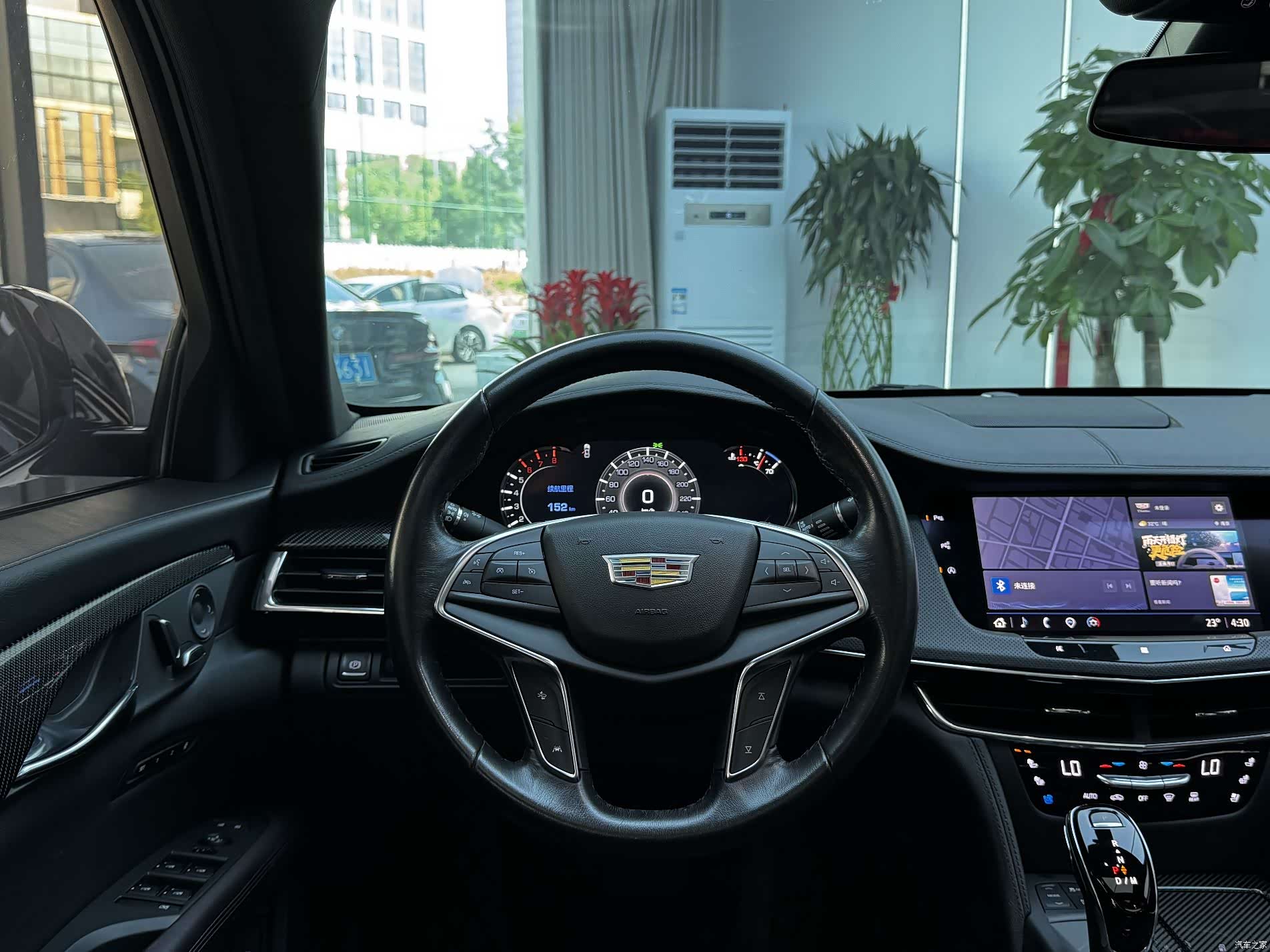 Cadillac CT6, 2022 11