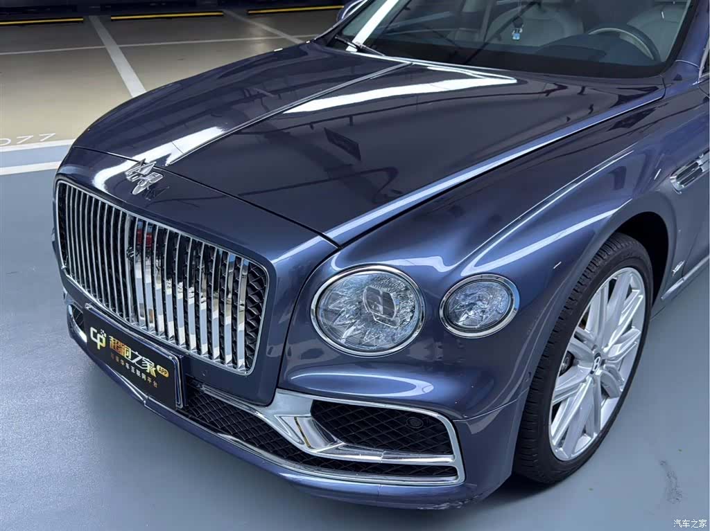 Bentley Flying Spur, 2021 4