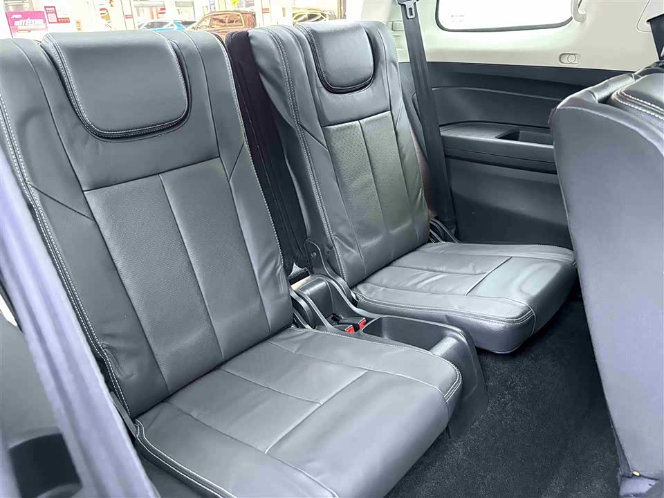 Isuzu mu-X Shepherd Ranger