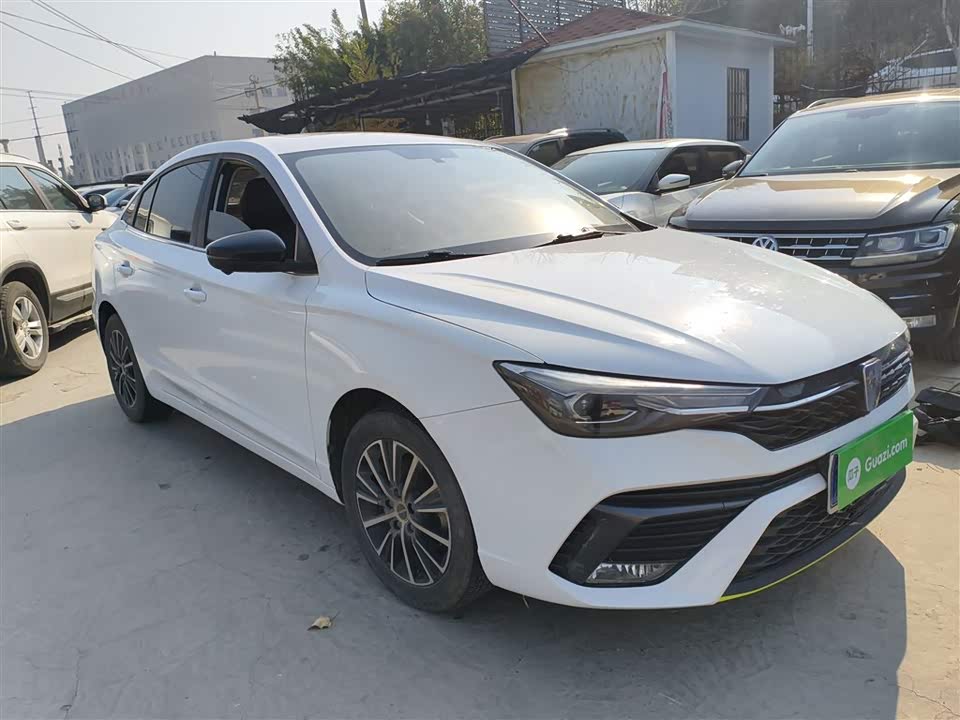 Roewe i5