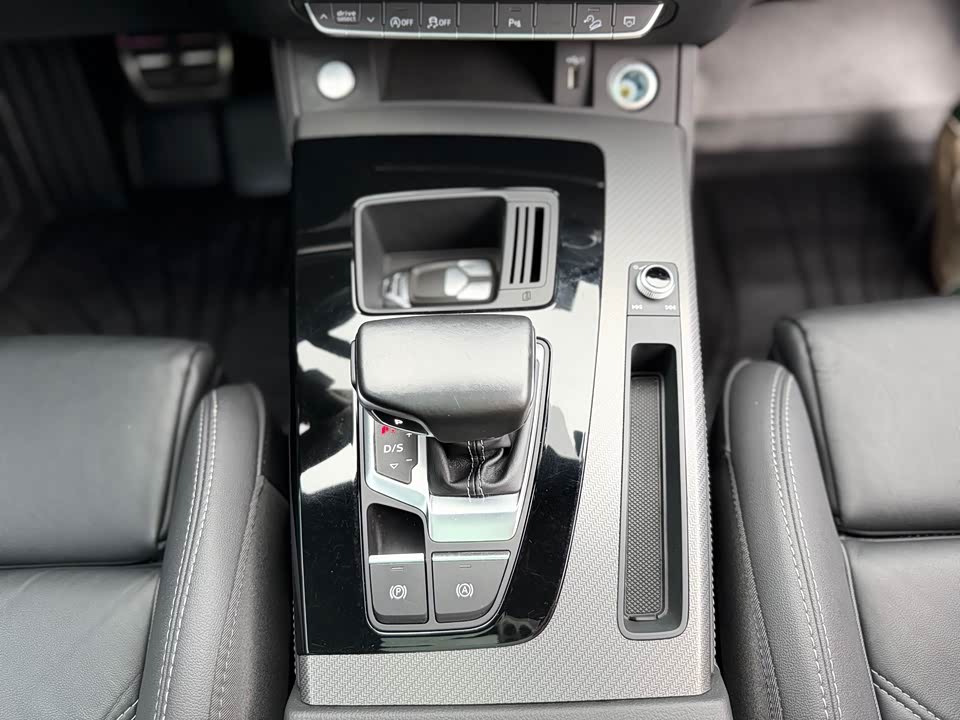 Audi Q5L Audi Q5L