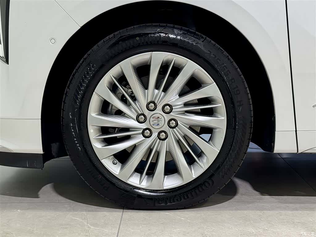 Buick Century, 2023 10