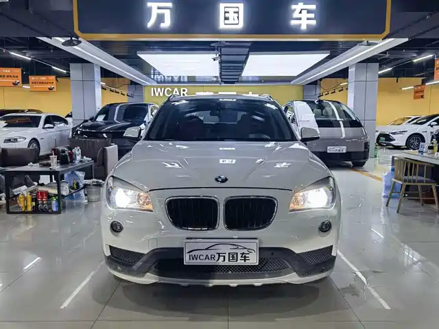 BMW X1 2016 — купить из Китая под заказ
