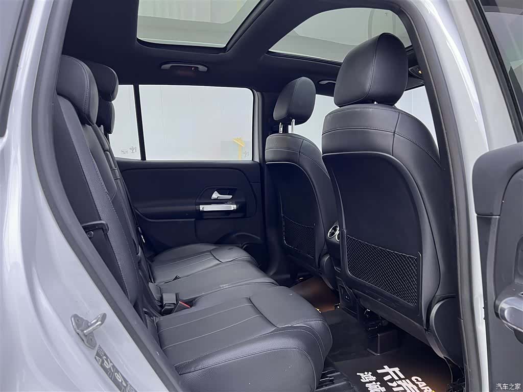 Mercedes-Benz GLB, 2021 24