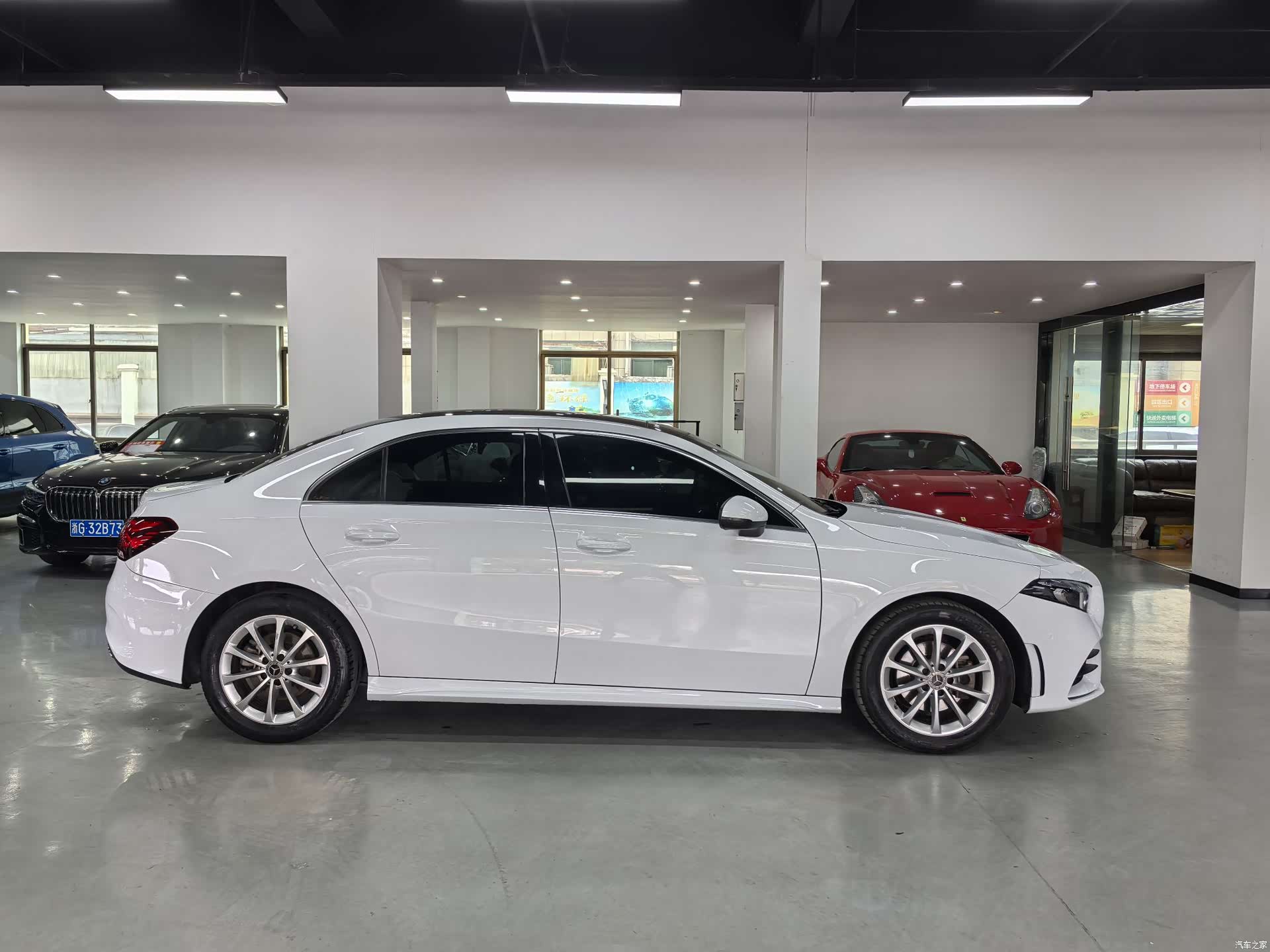 Mercedes-Benz A-Class, 2021 4
