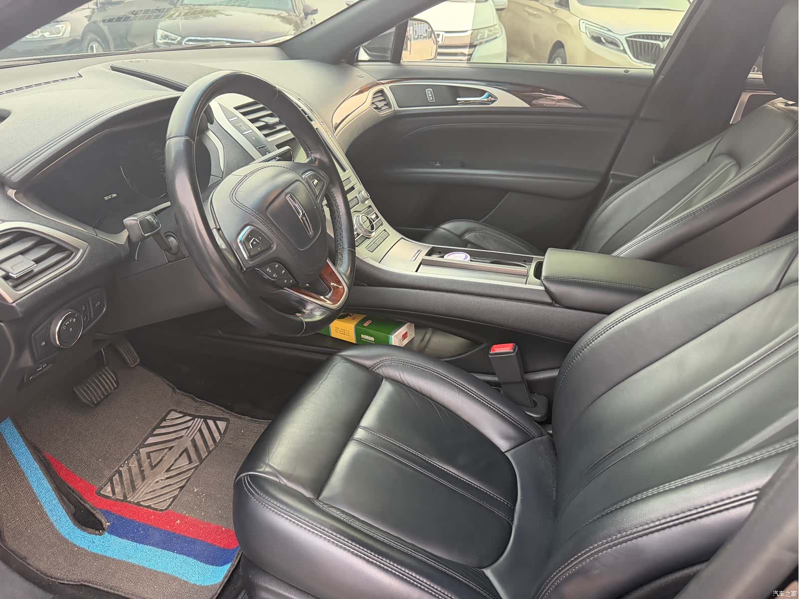 Lincoln MKZ, 2018 10