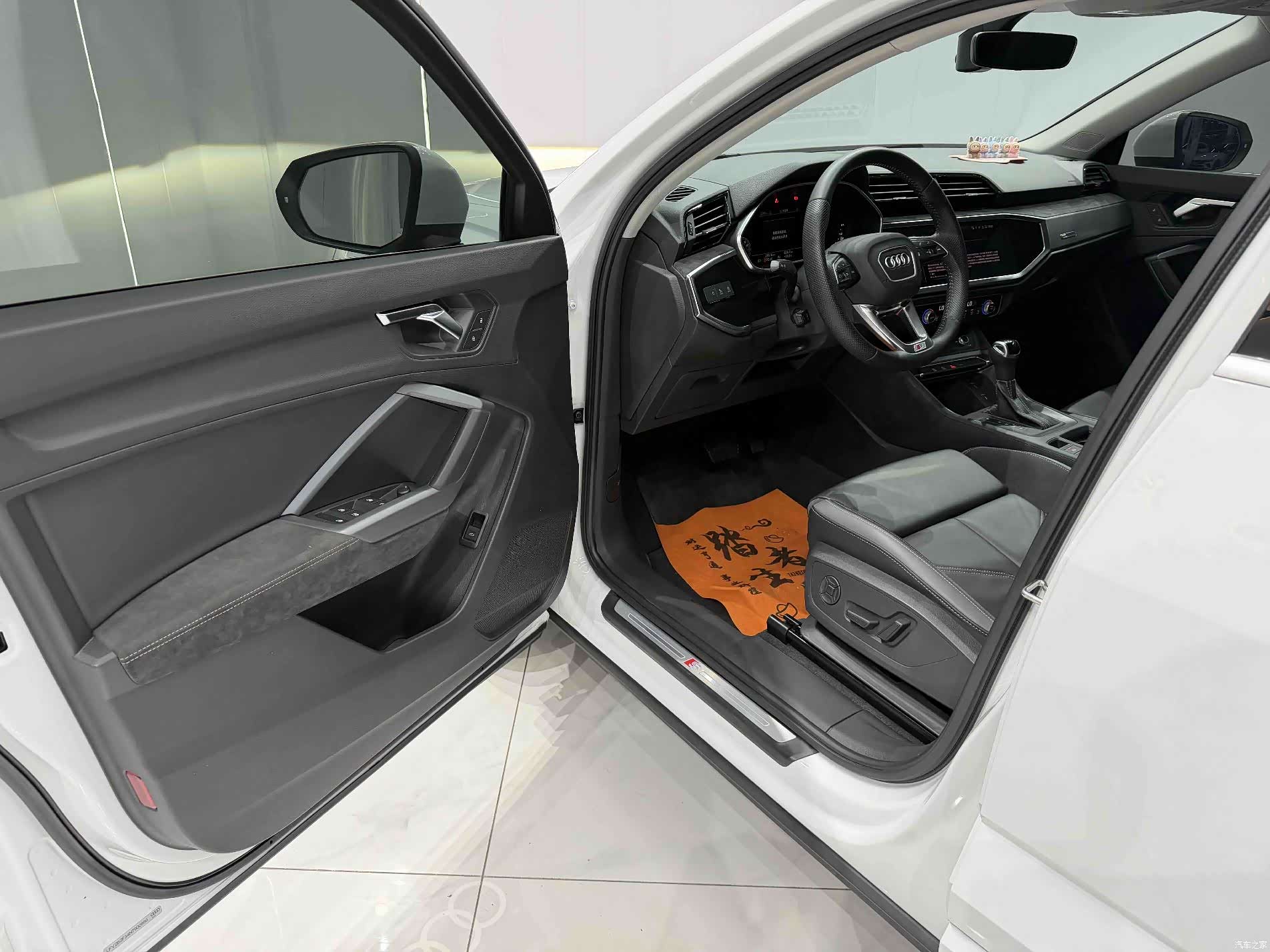Audi Q3, 2022 7
