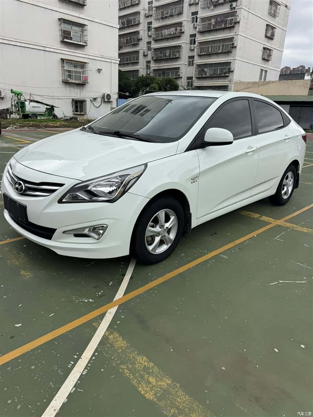 Hyundai GLS, 2016 1