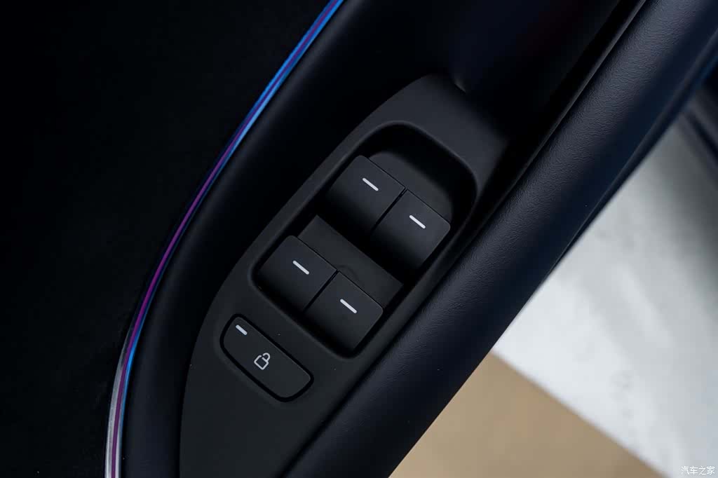 Xiaomi SU7, 2026 16