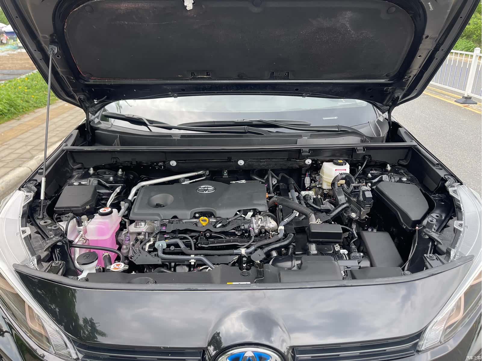 Toyota Wildlander, 2024 31