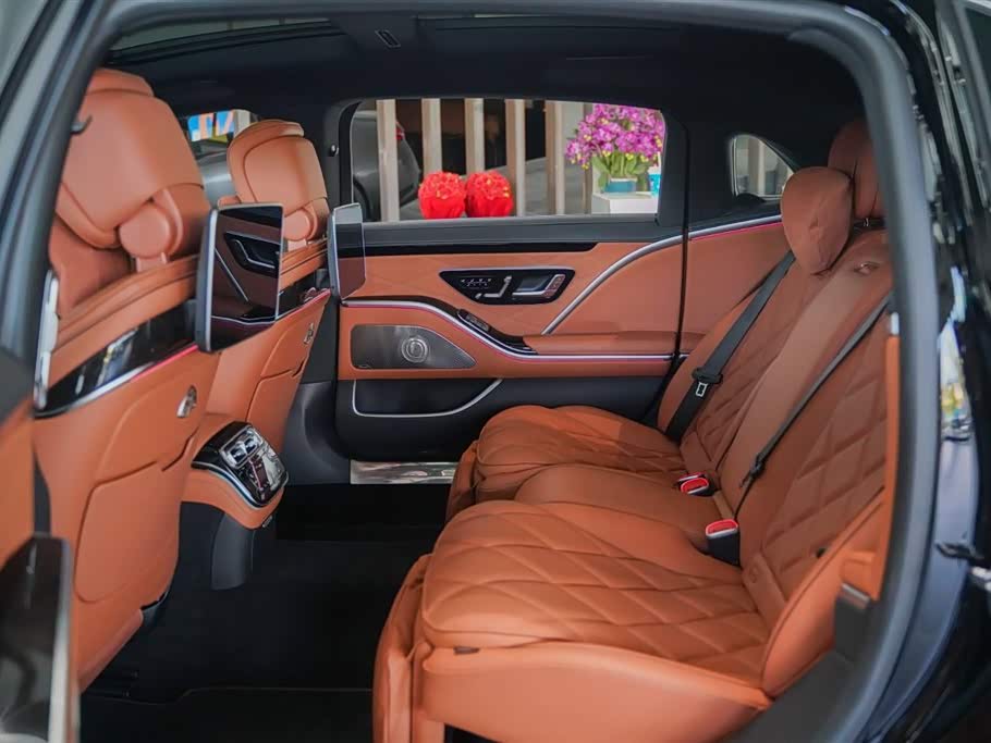 Mercedes-Benz Maybach S-class