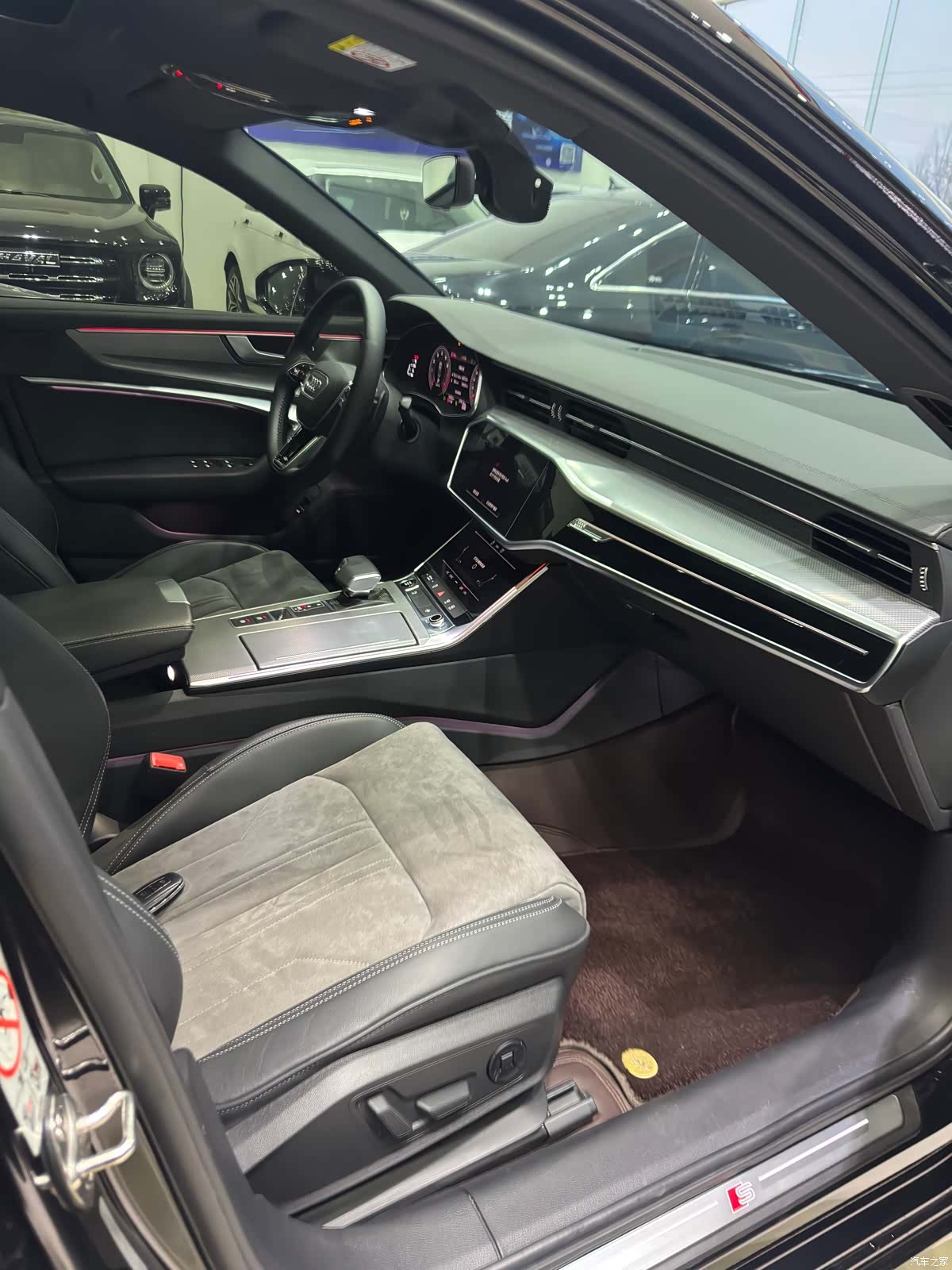 Audi A6L, 2022 7