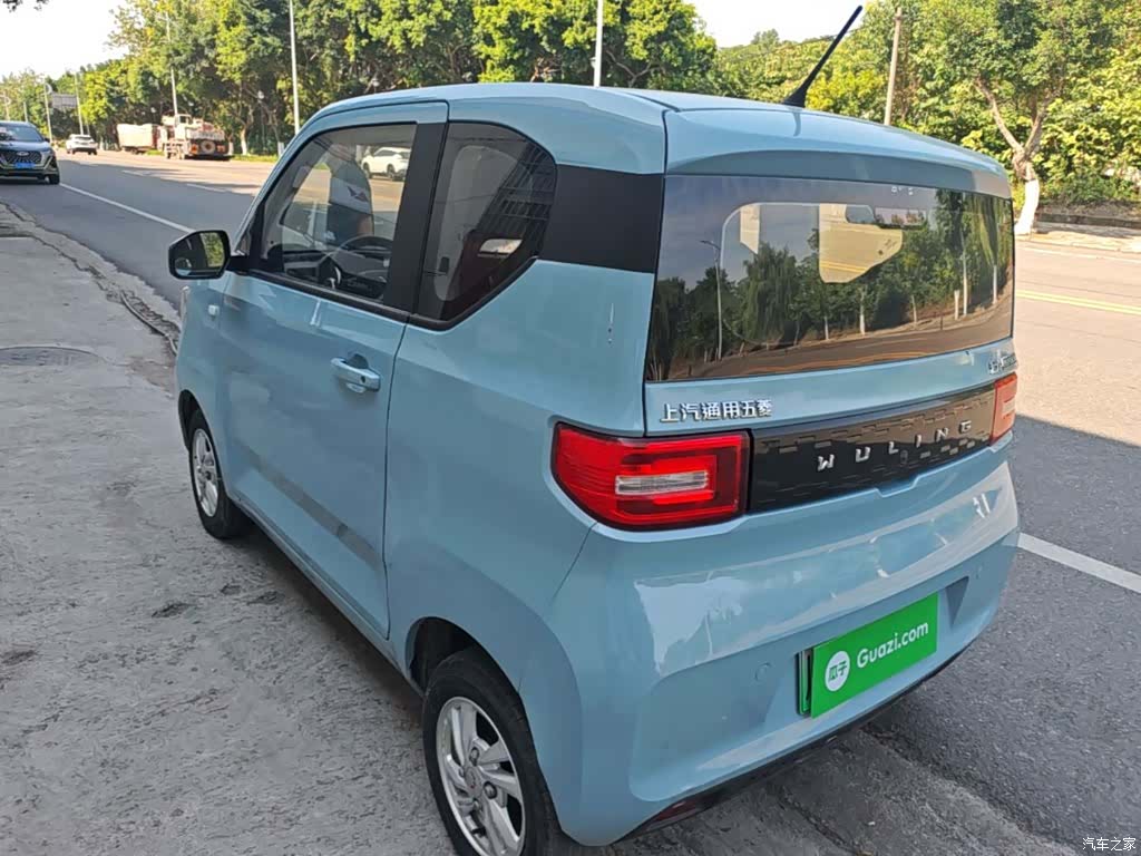 Wuling MINIEV, 2021 все фото