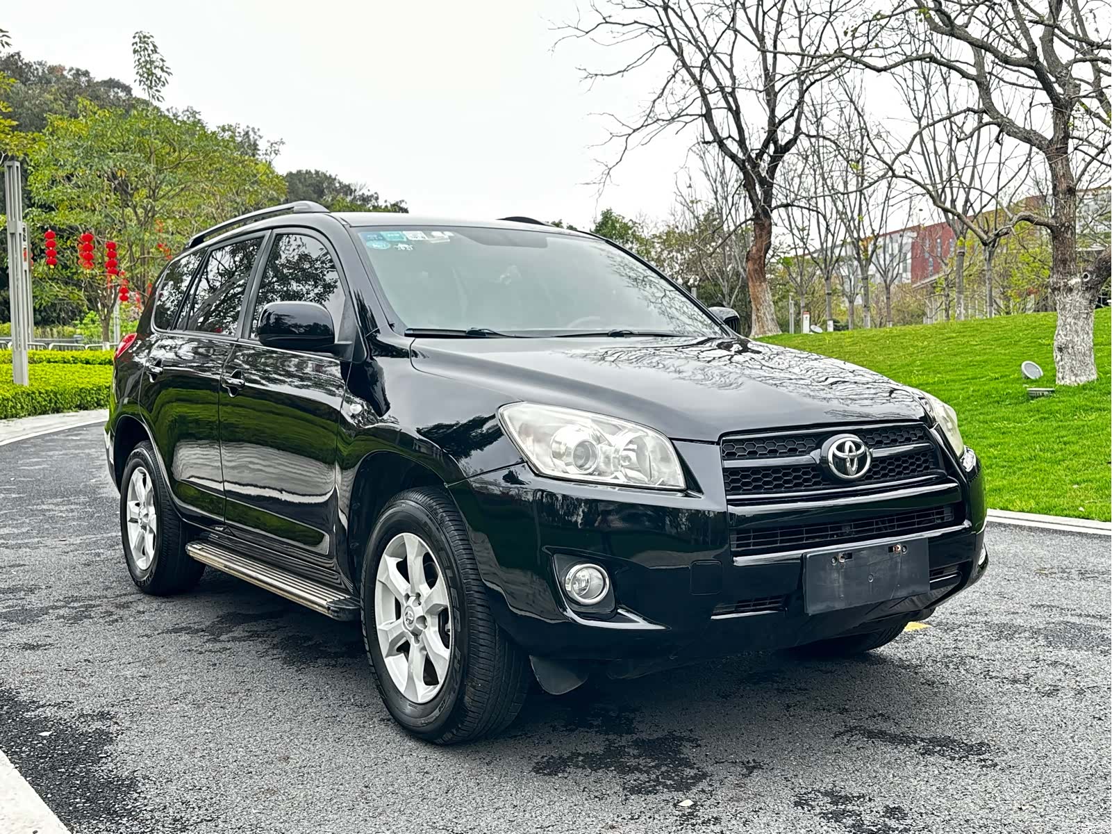 Toyota RAV4, 2013 1