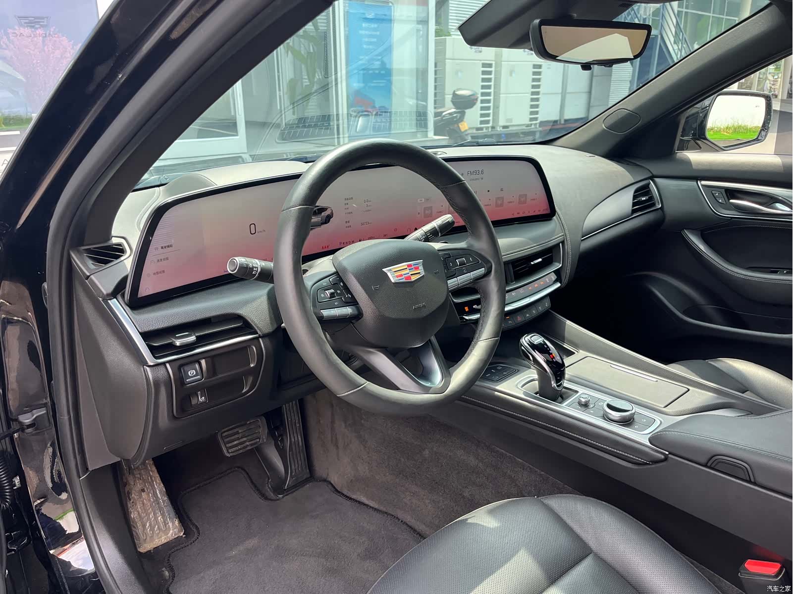 Cadillac CT5, 2024 все фото