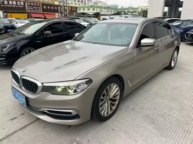 BMW 5 Series 2019 — купить из Китая под заказ