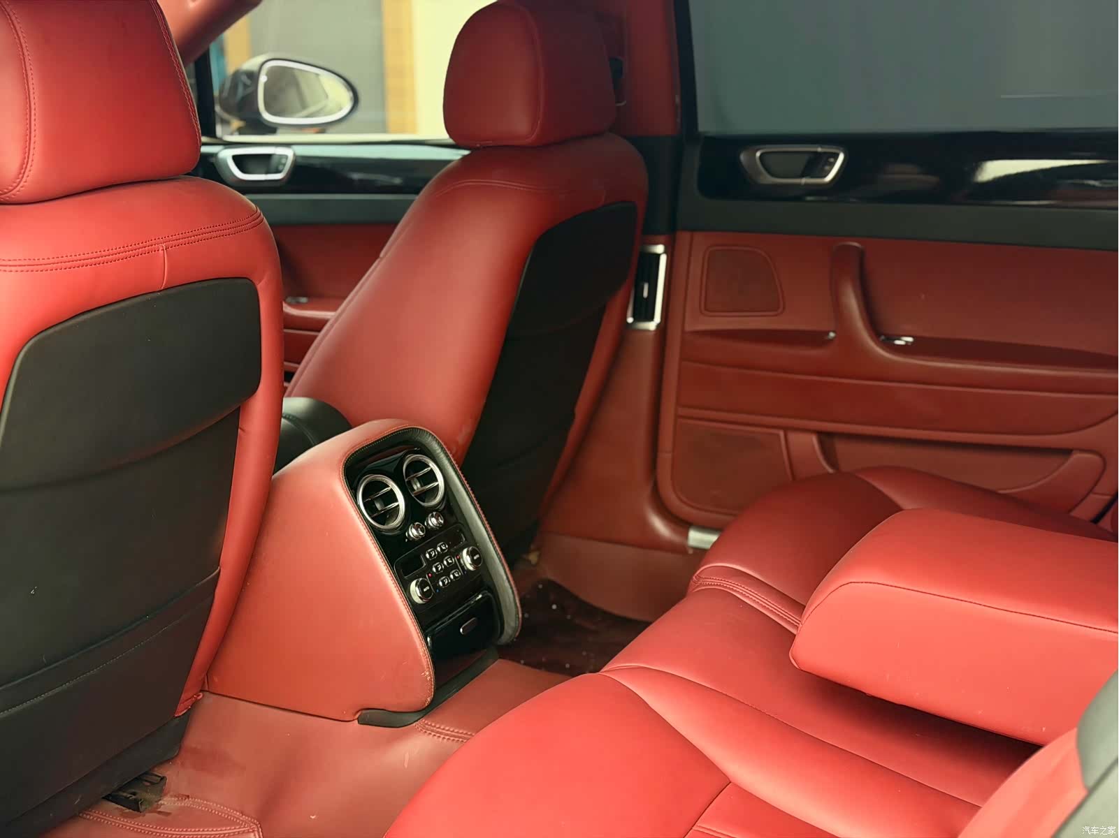 Bentley Flying Spur, 2007 14