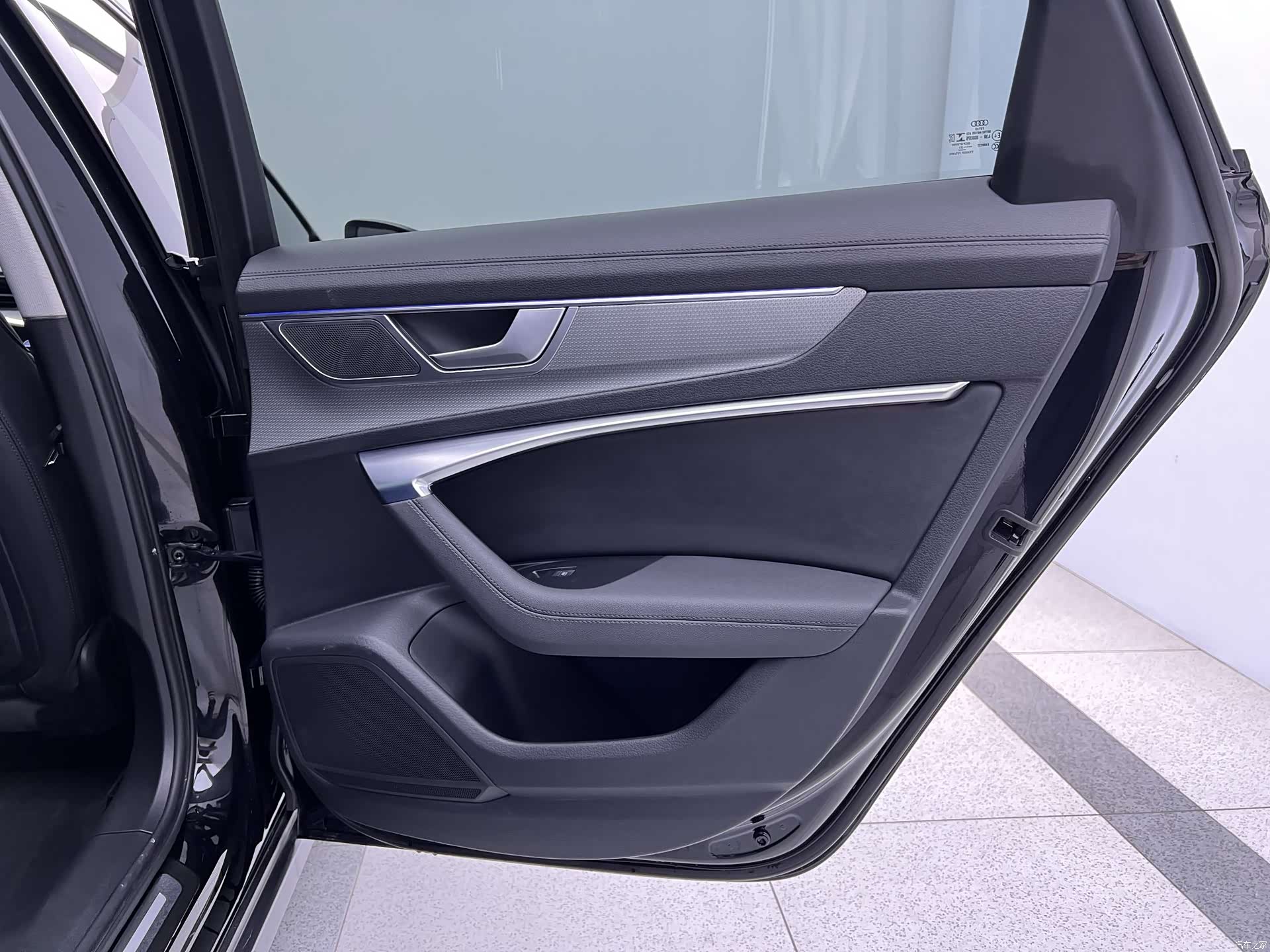 Audi A6, 2021 8