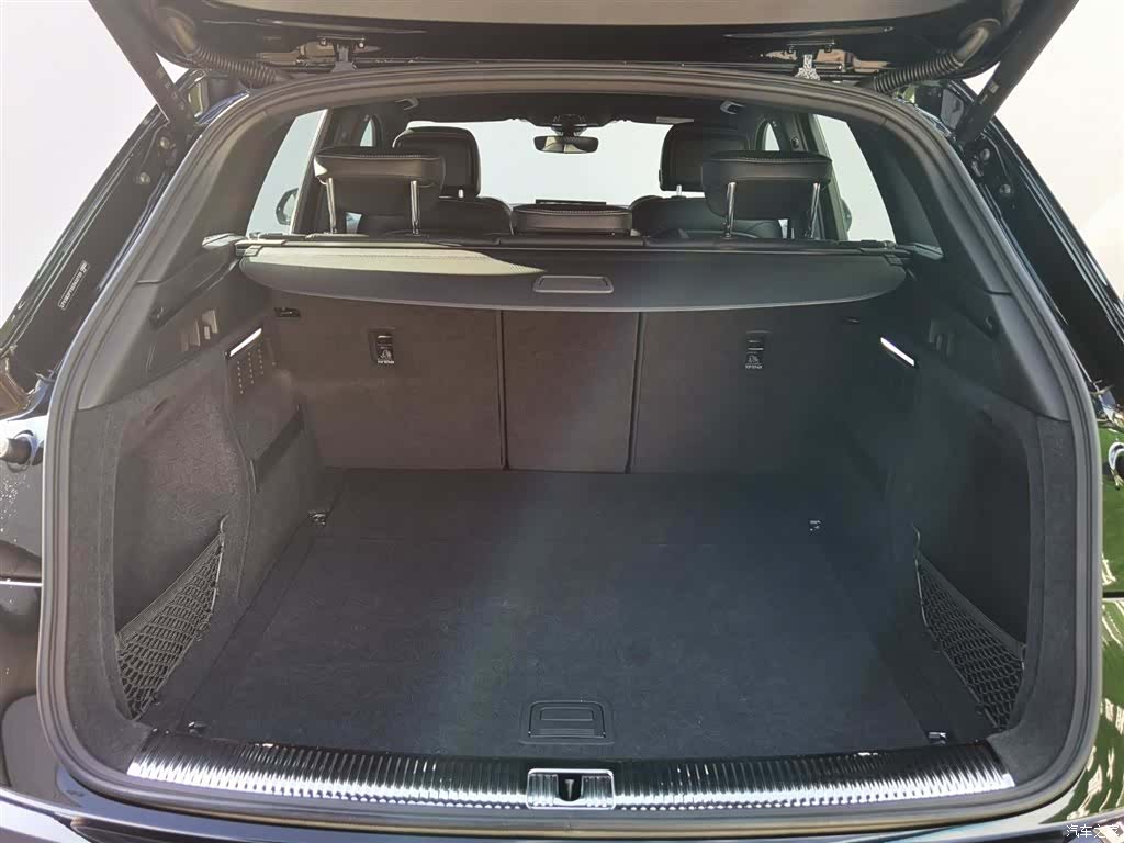 Audi Q5L, 2025 7