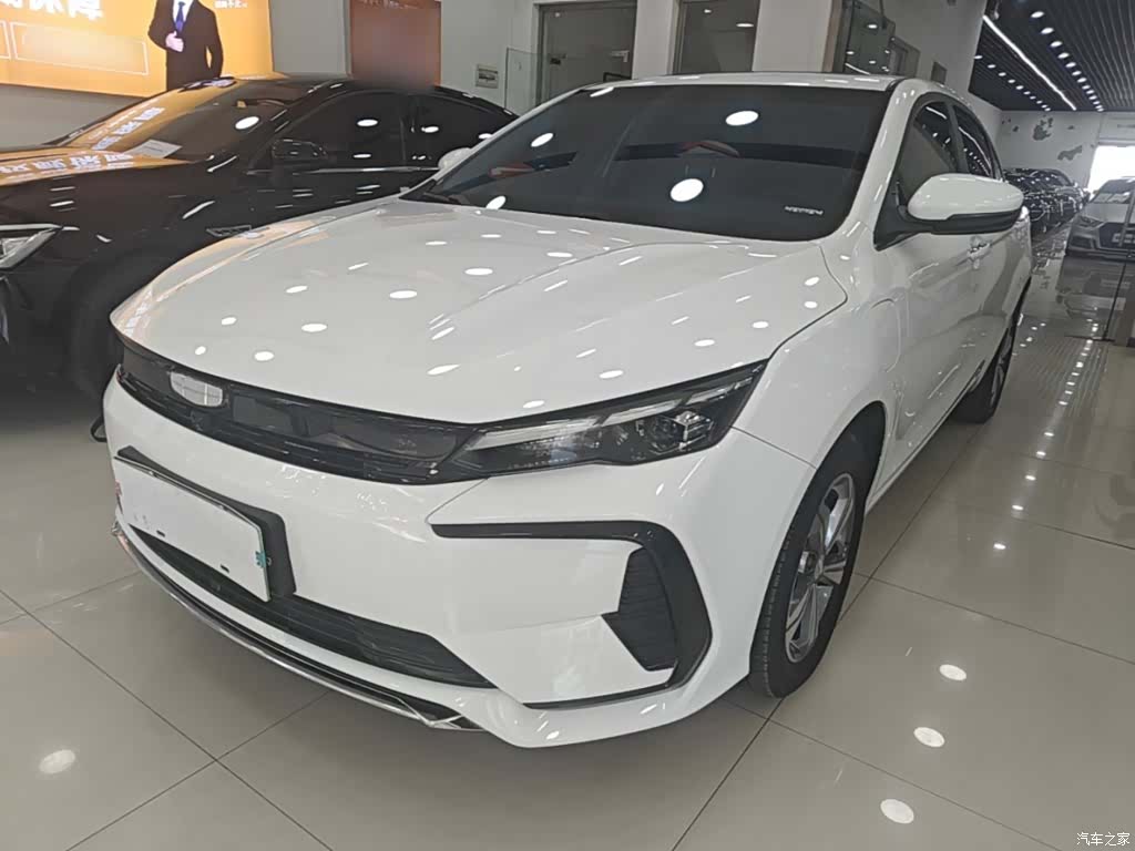 Geely Emgrand, 2025 2