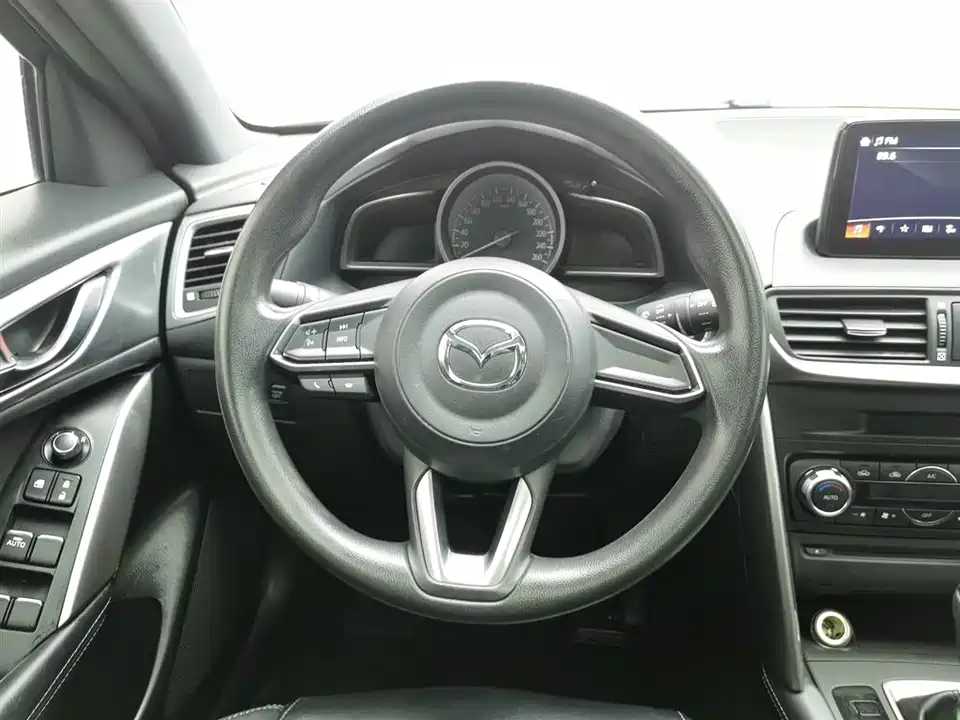 Mazda CX-4