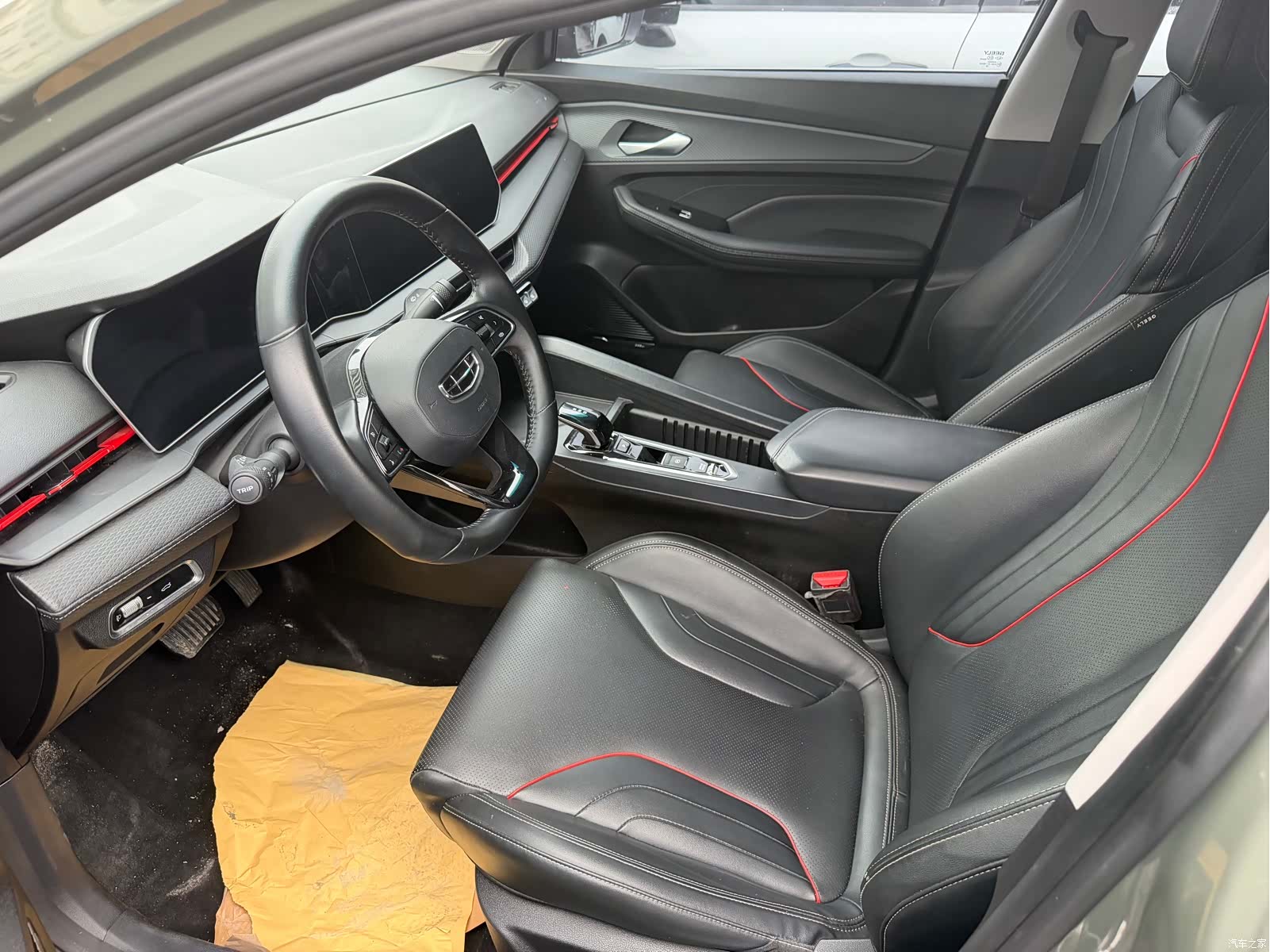 Geely Binray, 2022 7