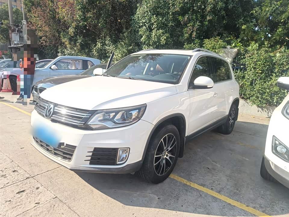 Volkswagen Tiguan