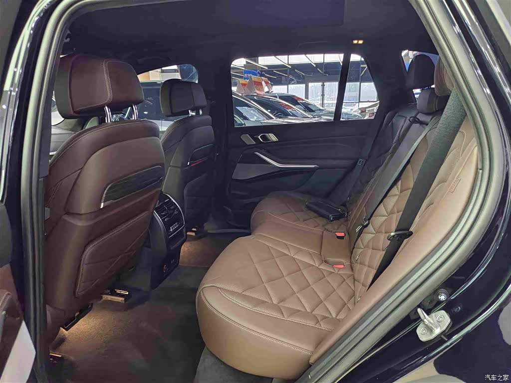 BMW X5, 2023 11