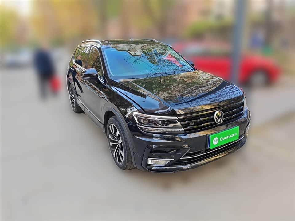 Volkswagen Tiguan L